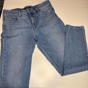 Lauren Ralph Lauren Women's Curvy Skinny Jeans in Light Wash Size 14 Classic